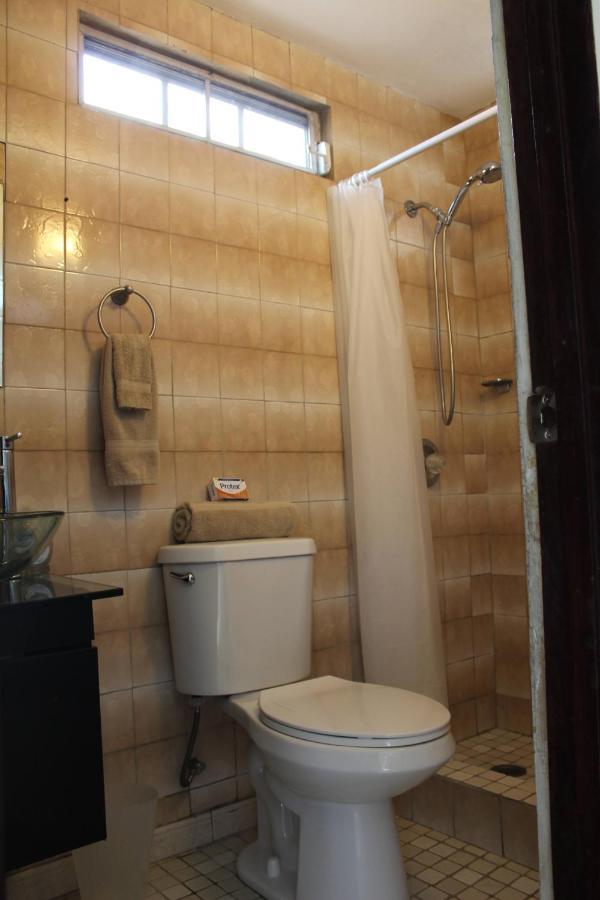 Marilou Apt A Levittown Exteriör bild